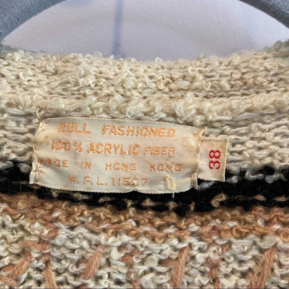 VINTAGE 70’s Sweater Vest Southwestern Fair Isle Buttoned Cardigan Small